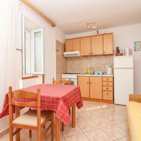 Apartmani Toni Poce Primošten المظهر الخارجي الصورة