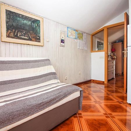 Apartmani Toni Poce Primošten المظهر الخارجي الصورة