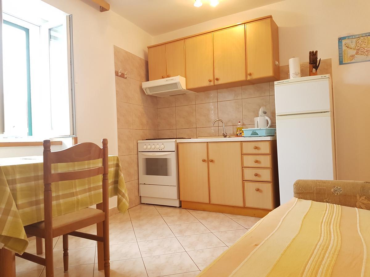 Apartmani Toni Poce Primošten المظهر الخارجي الصورة